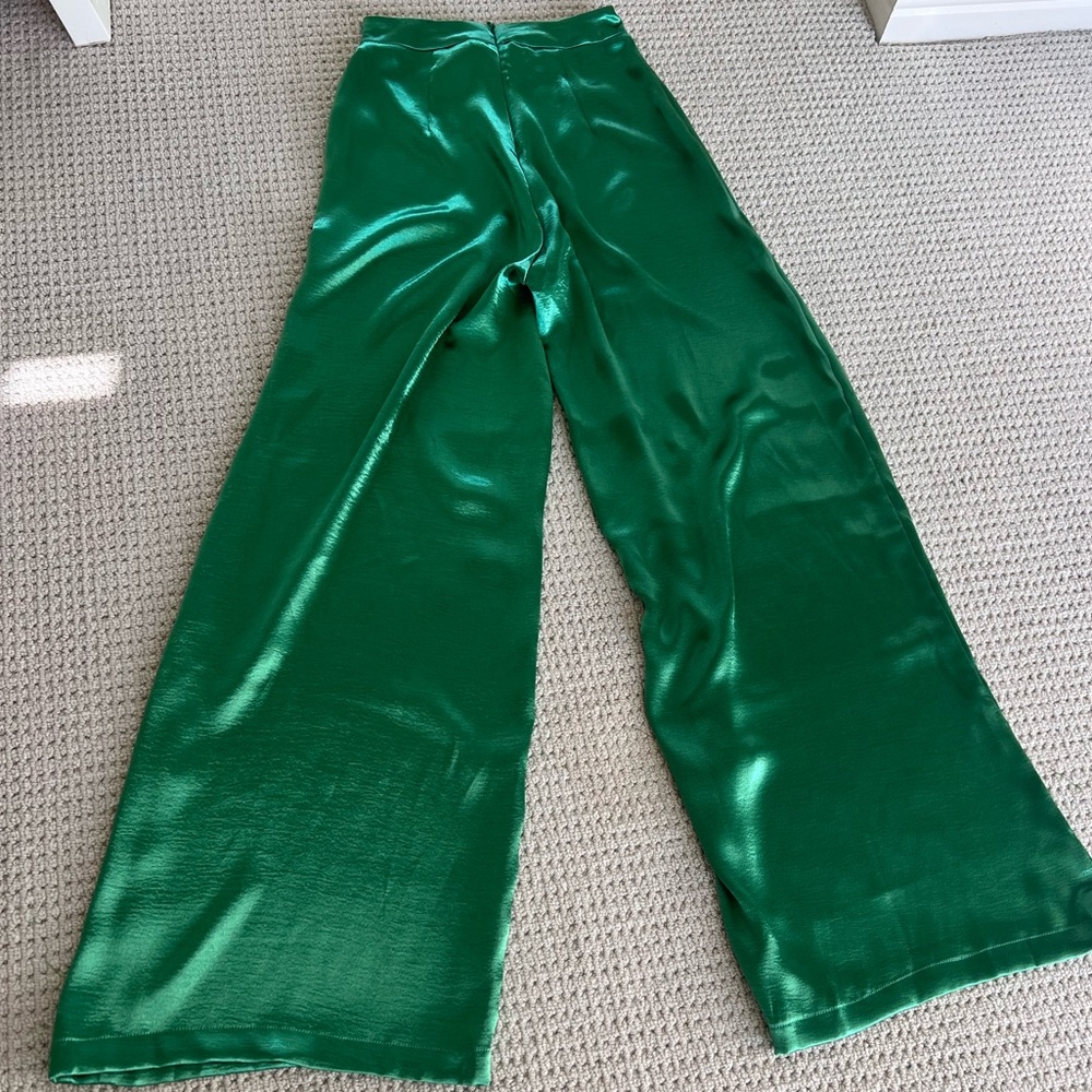 DO+BE Emerald Green Satin Wide-Leg Pants